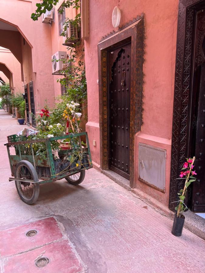 Maison Riad Traditionnel Idealement Situe A Marrakech Марракеш Экстерьер фото